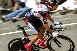 乐鱼APP下载-中国足球职业俱乐部提升教练团队国际化比例，中国国家足球队教练组